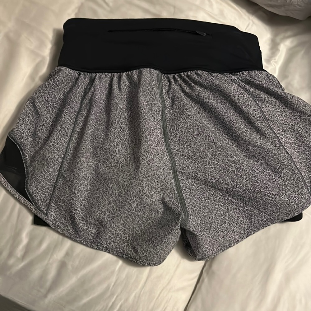 Lululemon shorts size 2